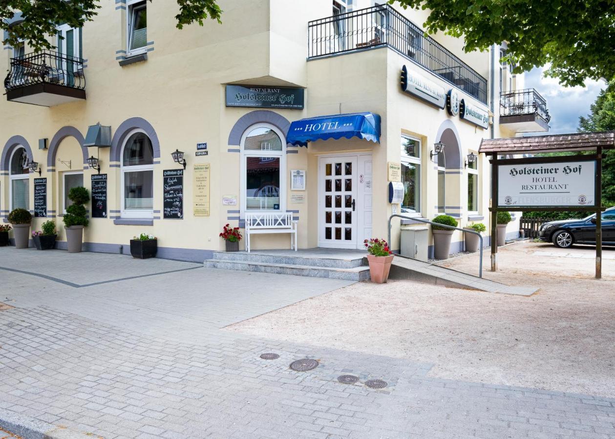 Hotel-Restaurant Holsteiner Hof Geesthacht Exterior foto